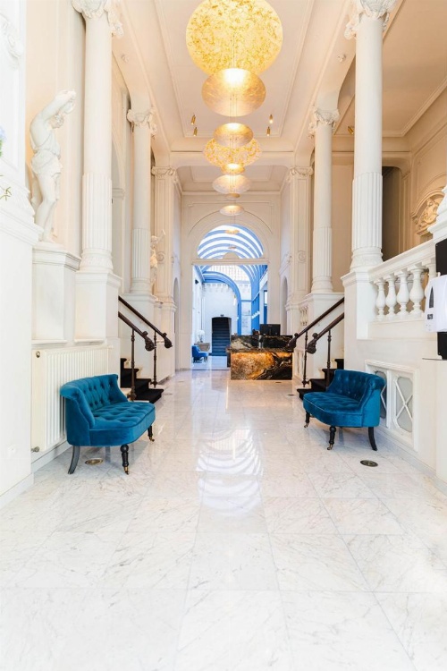 Golden Tree Hotel image 8